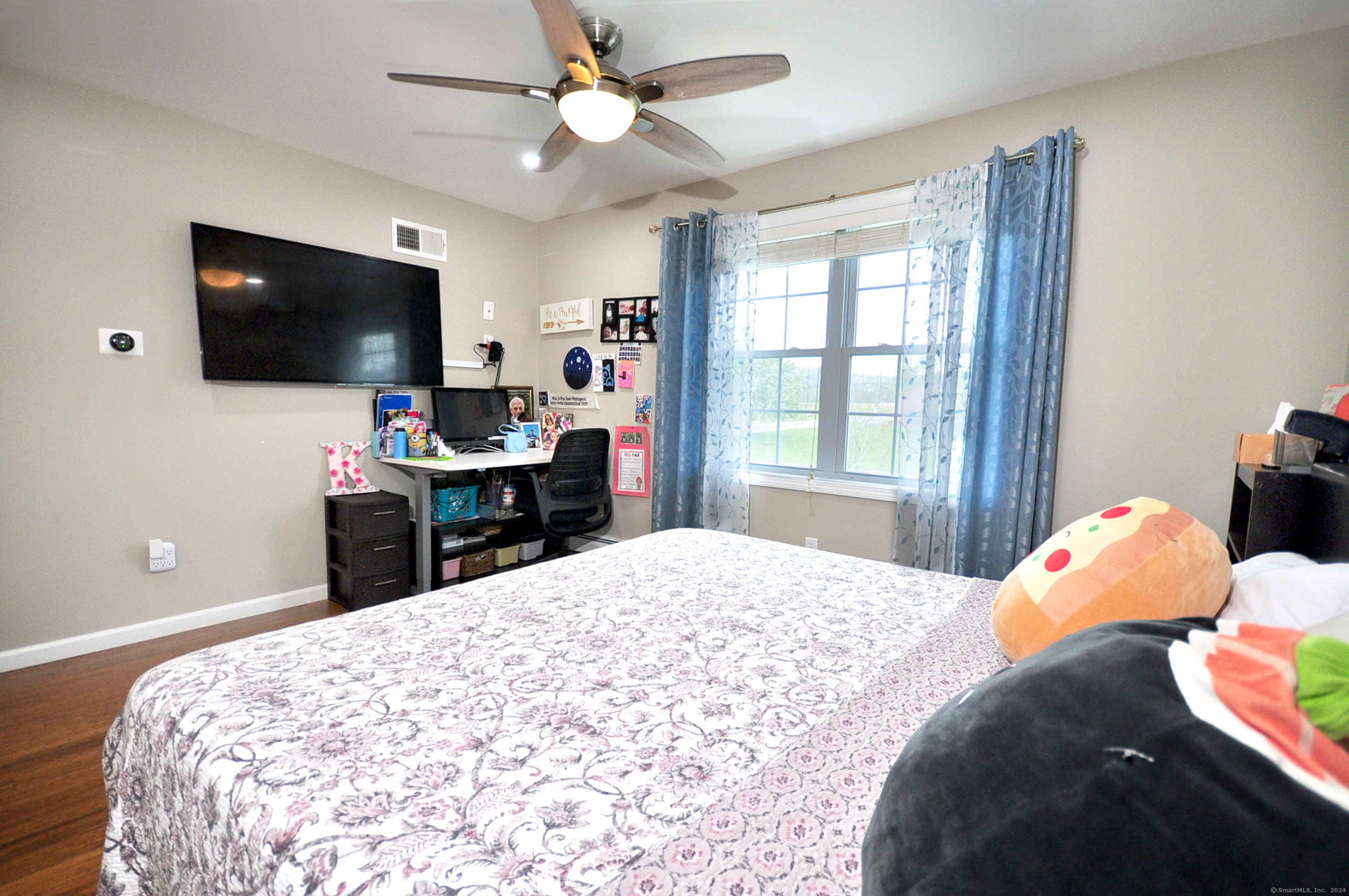 1 Katherine Way Ellington CT 06029