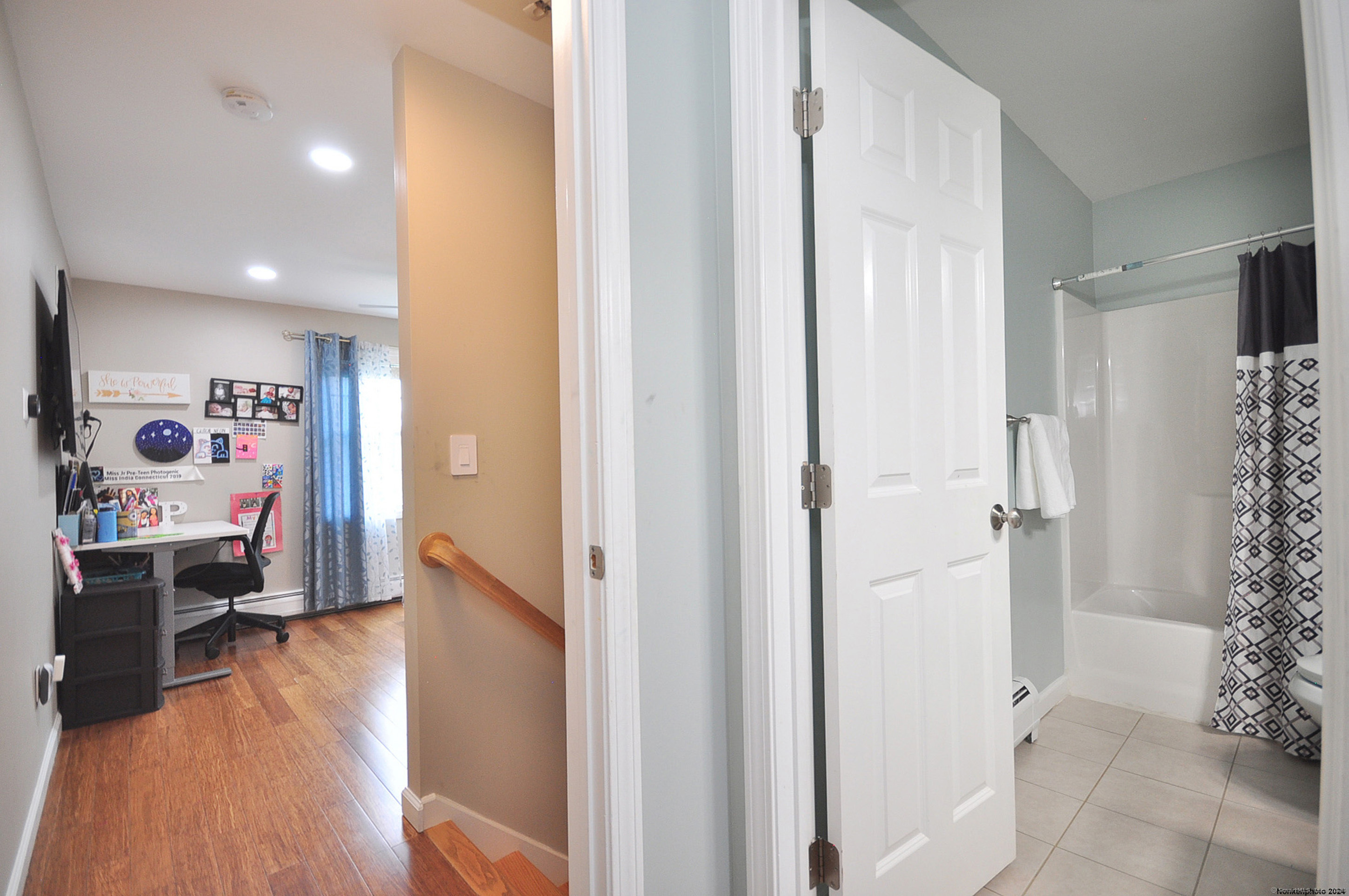 1 Katherine Way Ellington CT 06029