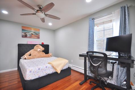 1 Katherine Way Ellington CT 06029