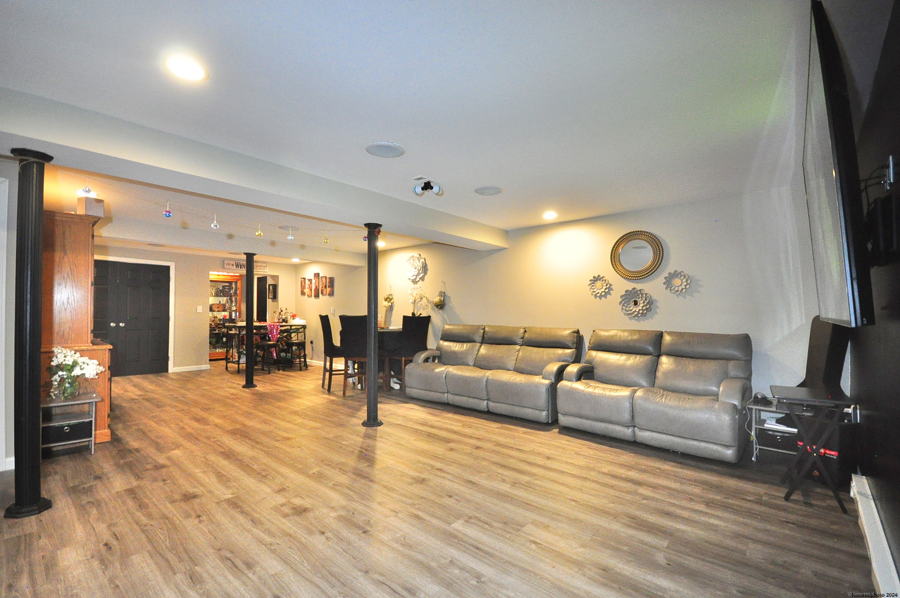 1 Katherine Way Ellington CT 06029