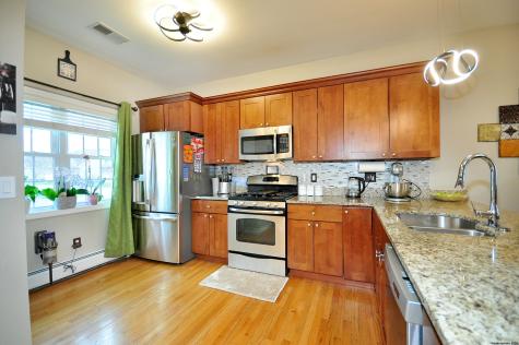 1 Katherine Way Ellington CT 06029