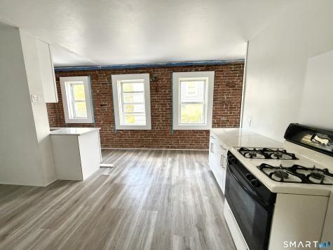 189 Daly Avenue New Britain CT 06051