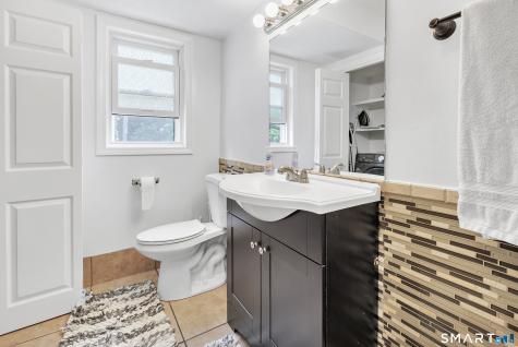 66 Washington Road Hamden CT 06518