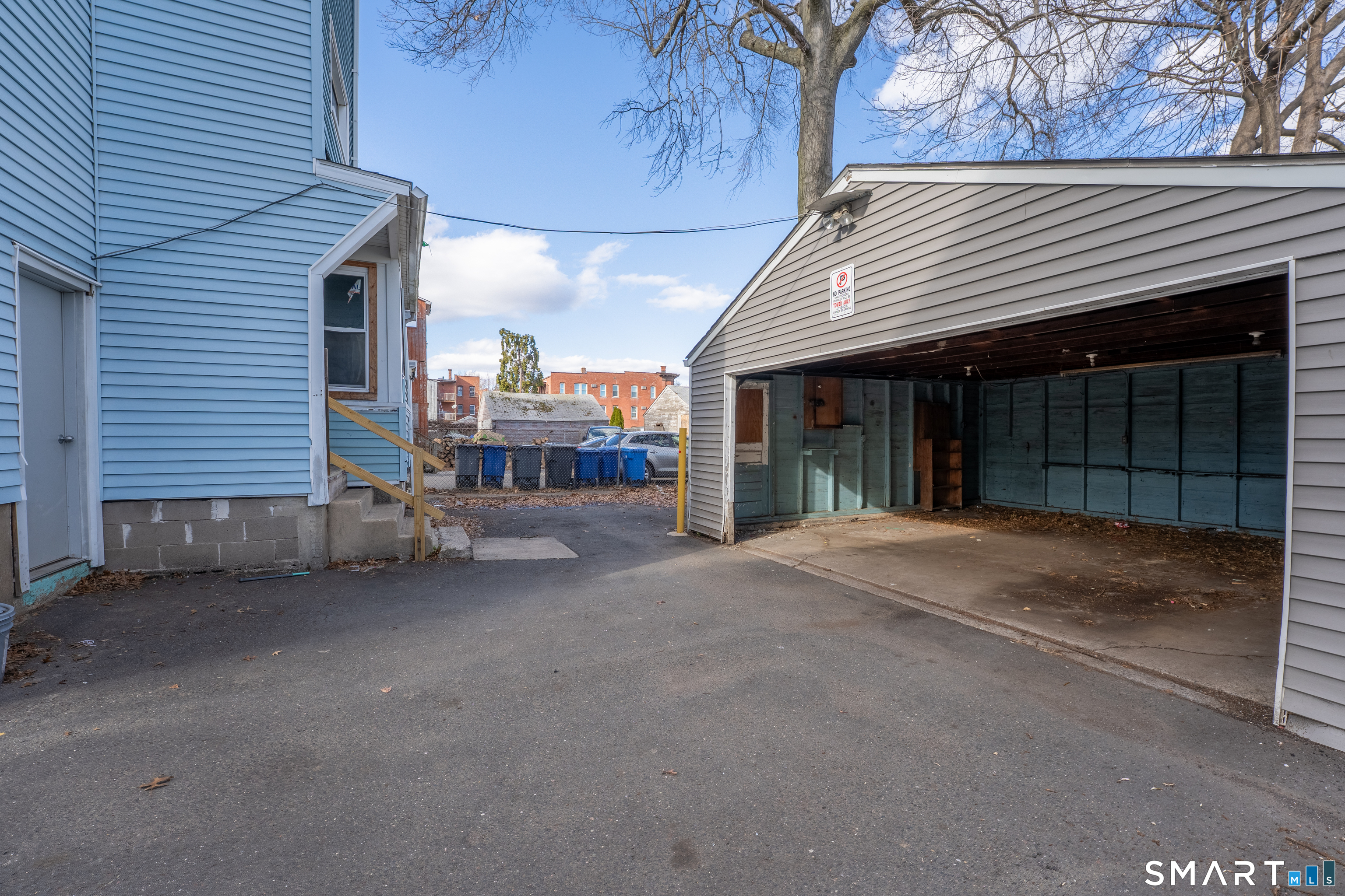62-64 James Street Hartford CT 06106