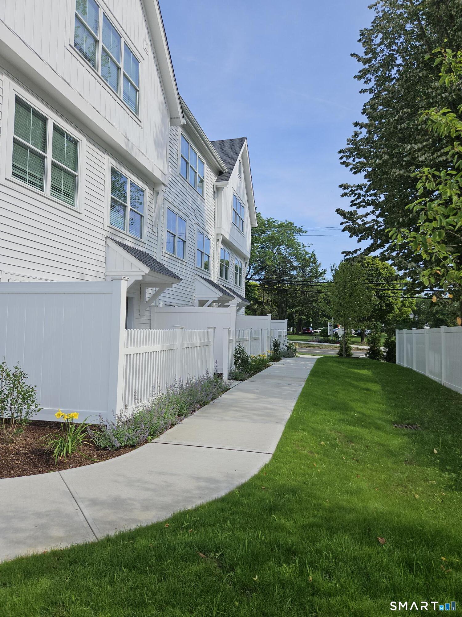 100D Danbury Road Ridgefield CT 06877