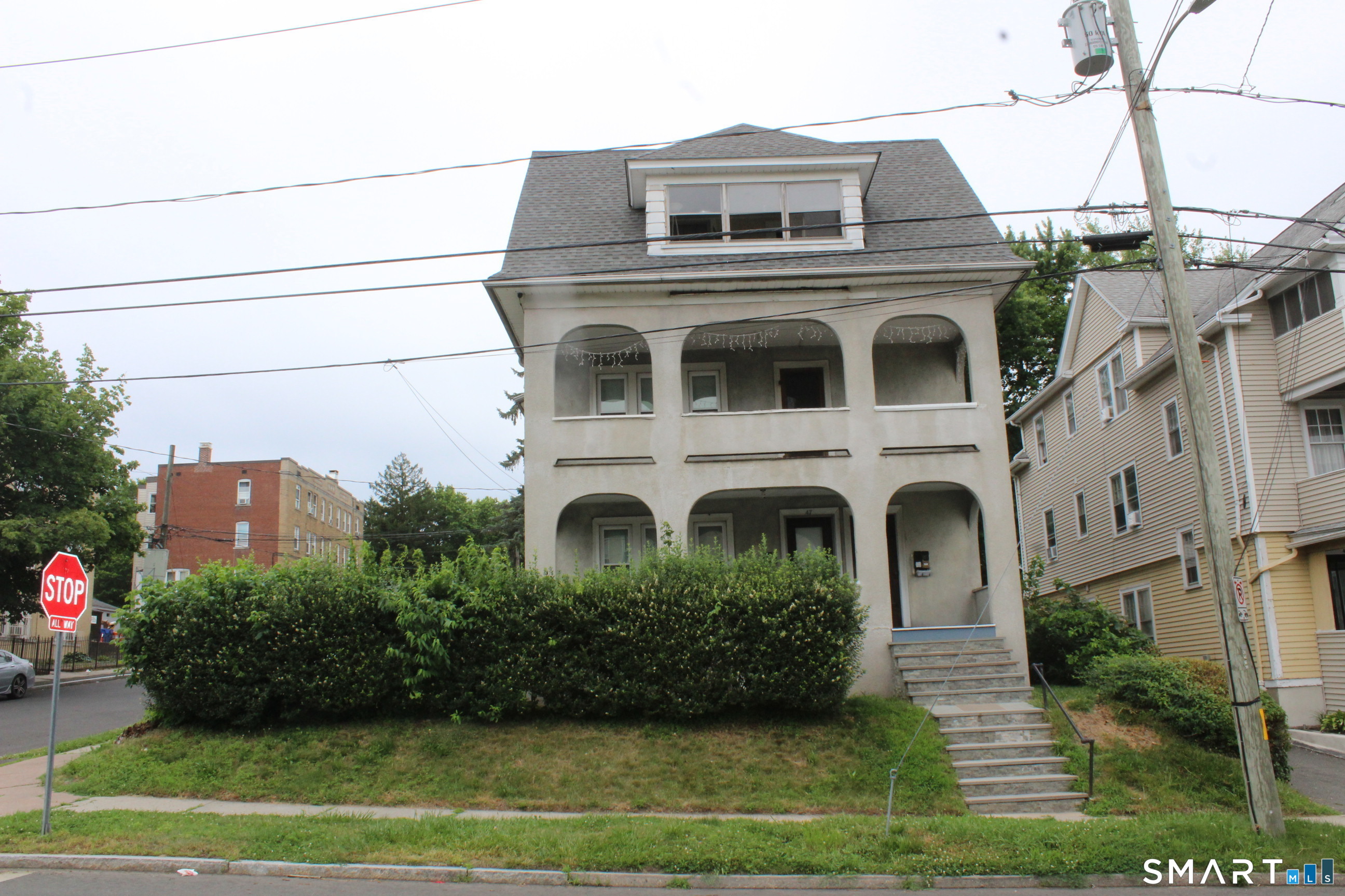 45 Grandview Terrace Hartford CT 06114