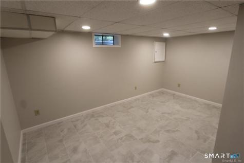 7 Bittersweet Lane South Windsor CT 06074