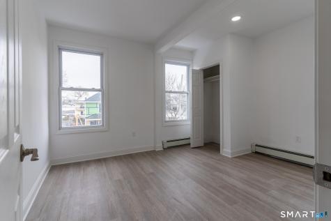 77-79 Hanford Street Bridgeport CT 06605