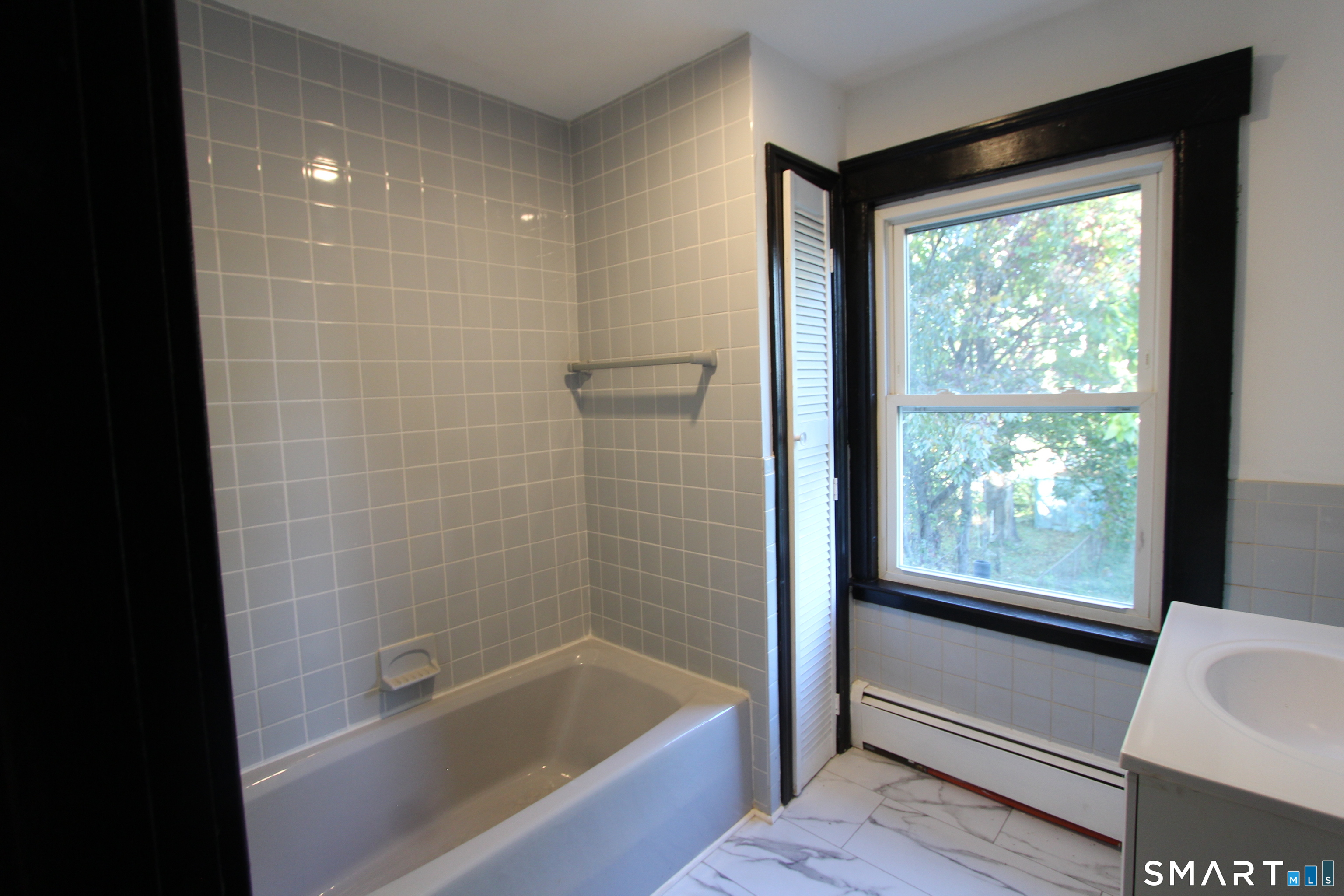 53 Park Road Hamden CT 06517