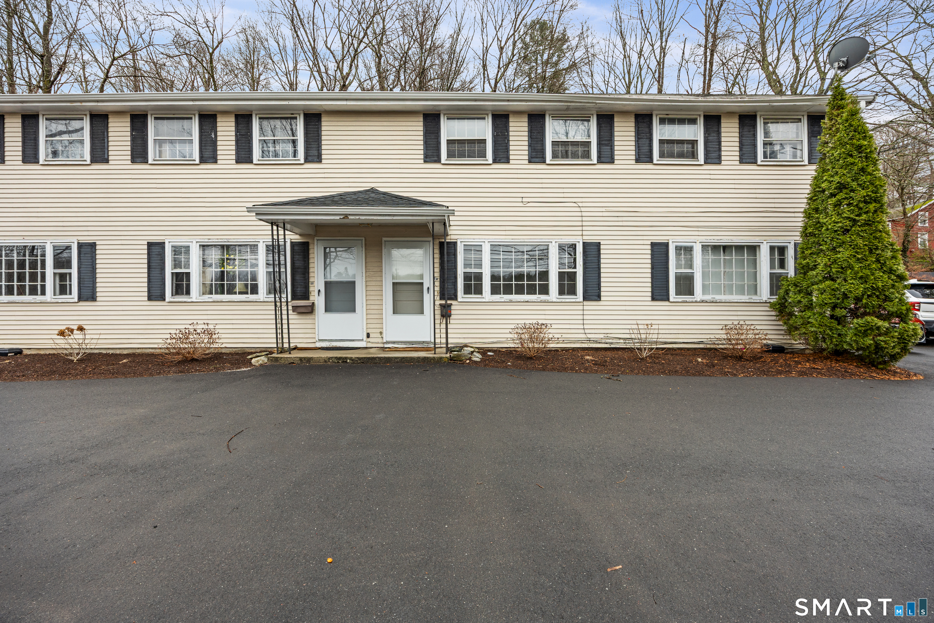 9 Maple Avenue Canton CT 06019