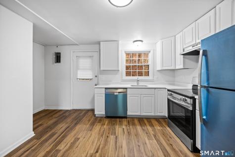 9 Maple Avenue Canton CT 06019