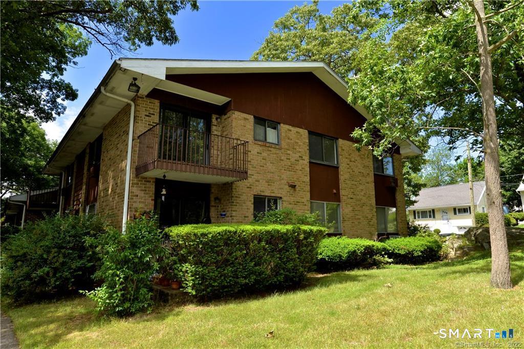 157 Kennedy Drive Bridgeport CT 06605