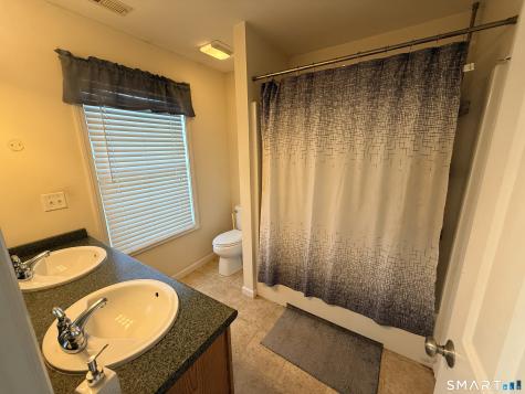 31 Nolan Circle Manchester CT 06042