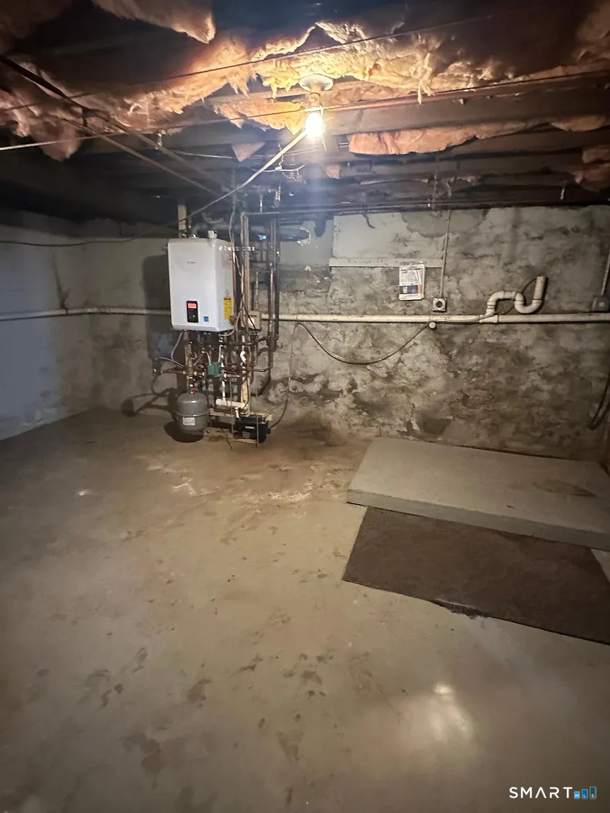 13 Forest Avenue Ansonia CT 06401