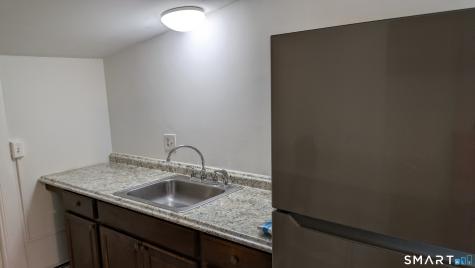 657 Naugatuck Avenue Milford CT 06461