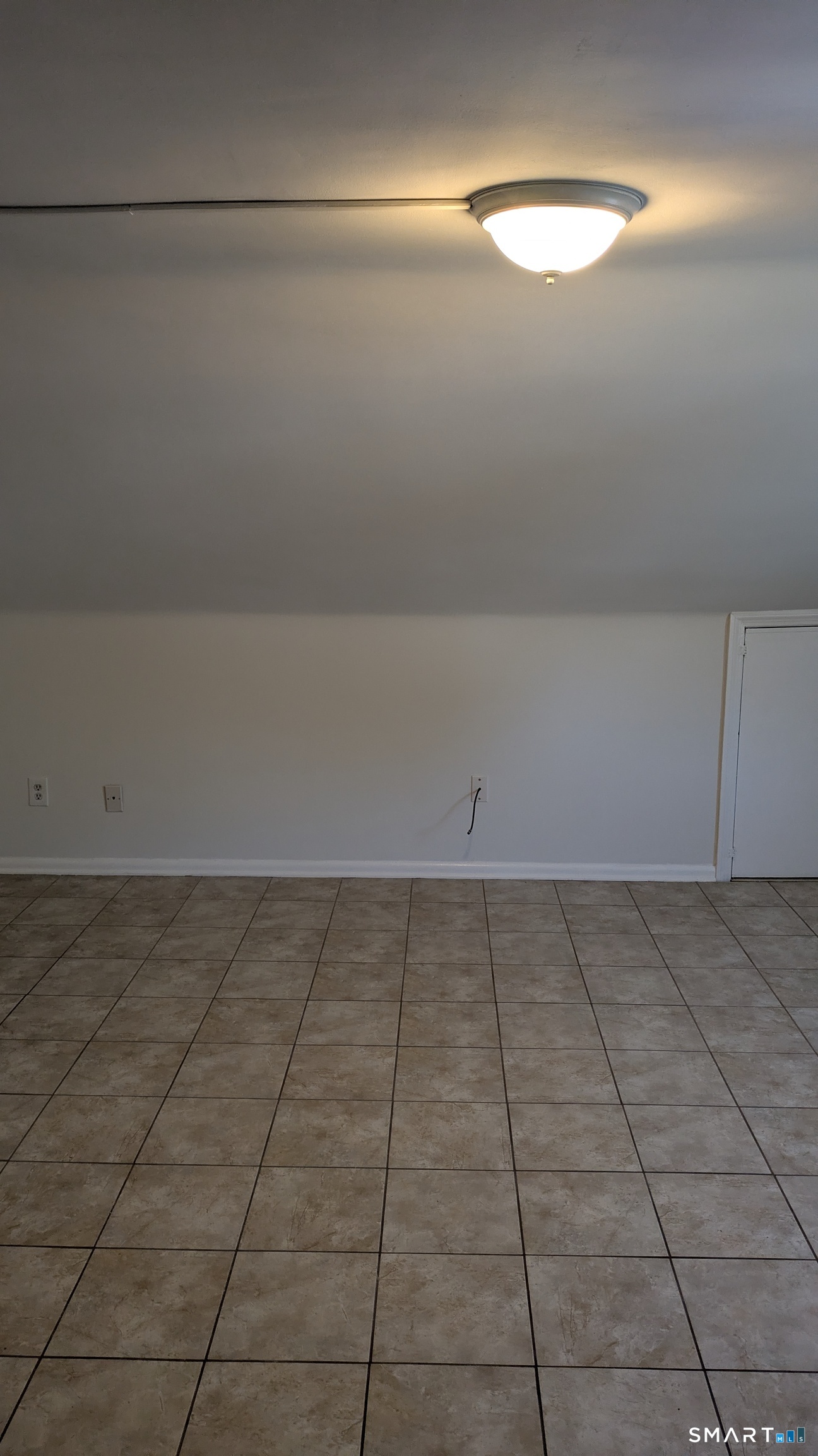 657 Naugatuck Avenue Milford CT 06461
