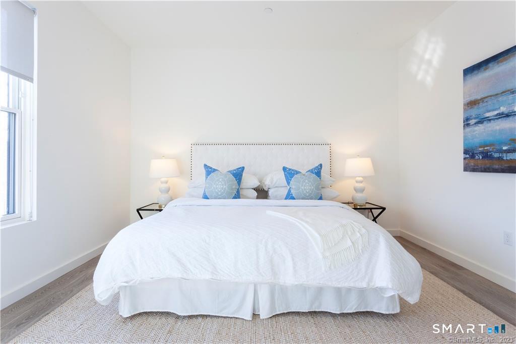1675 Post Road Fairfield CT 06824