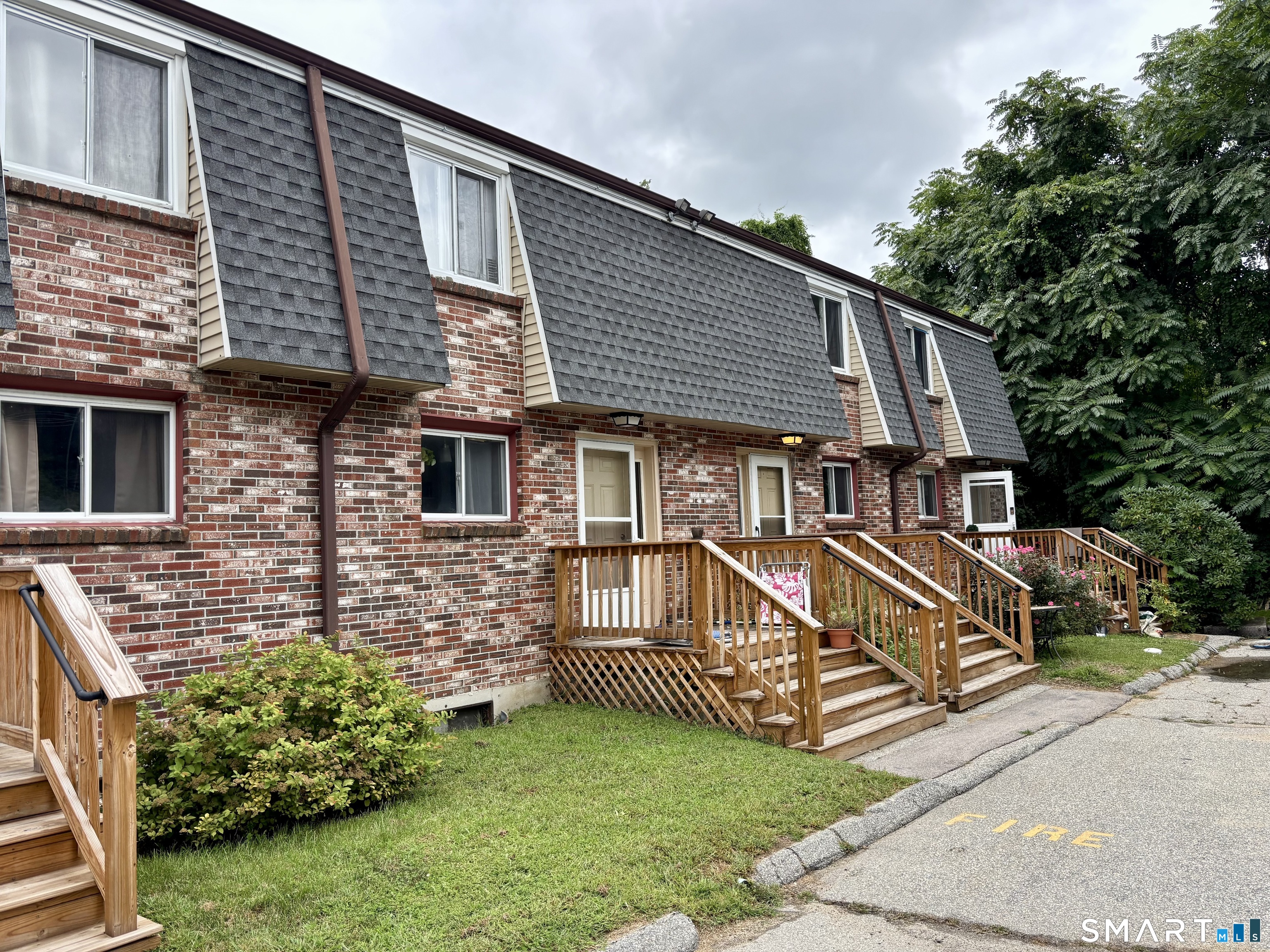 231 Boston Post Road East Lyme CT 06333