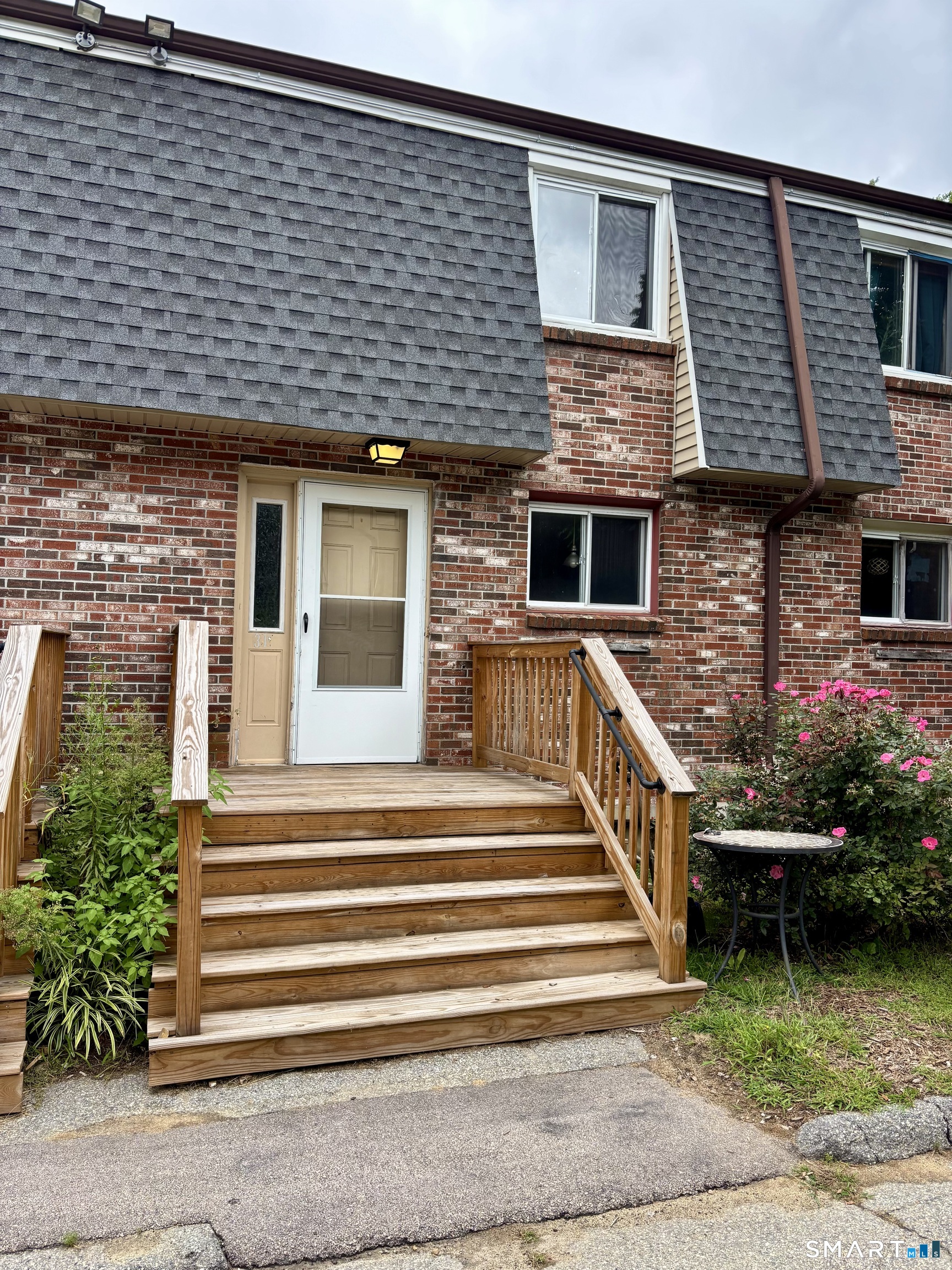 231 Boston Post Road East Lyme CT 06333