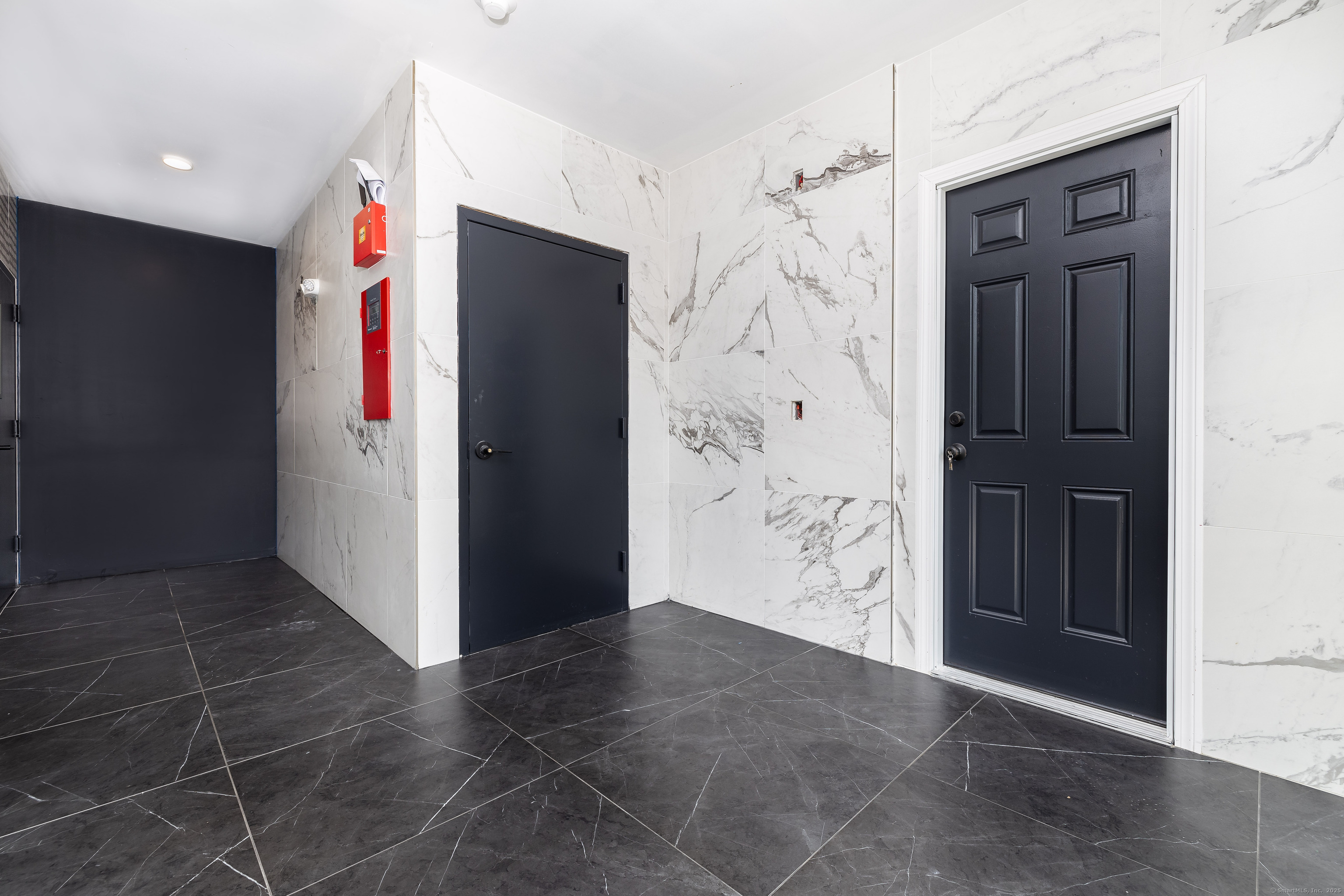 1252 Main Street East Hartford CT 06108