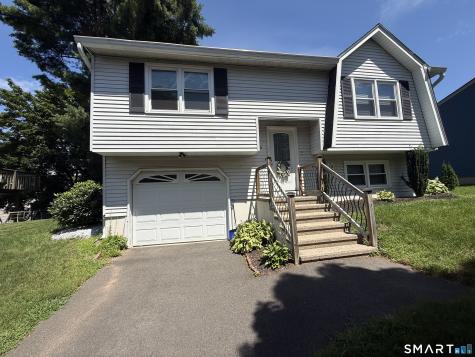 106 Meetinghouse Ridge Meriden CT 06450