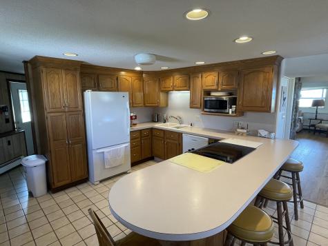 14 Oak Street Stonington CT 06378