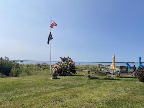 14 Oak Street Stonington CT 06378