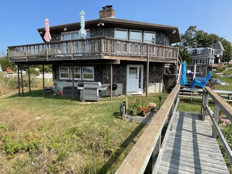 14 Oak Street Stonington CT 06378