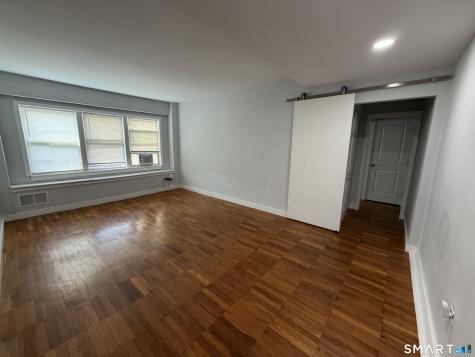 230 Farmington Avenue Hartford CT 06105