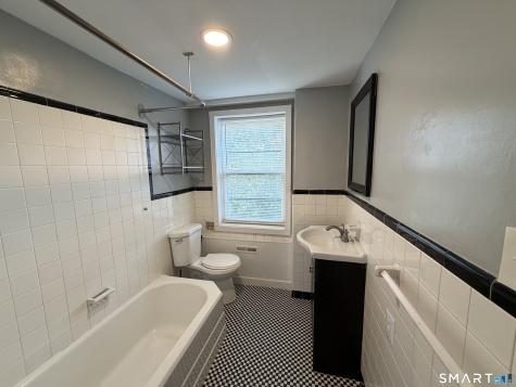 230 Farmington Avenue Hartford CT 06105
