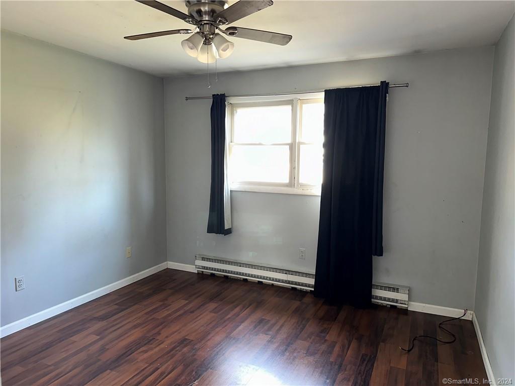48 Elmview Circle Waterbury CT 06708