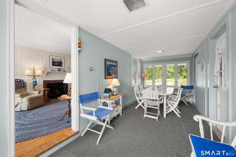 10 Hilltop Road East Lyme CT 06357