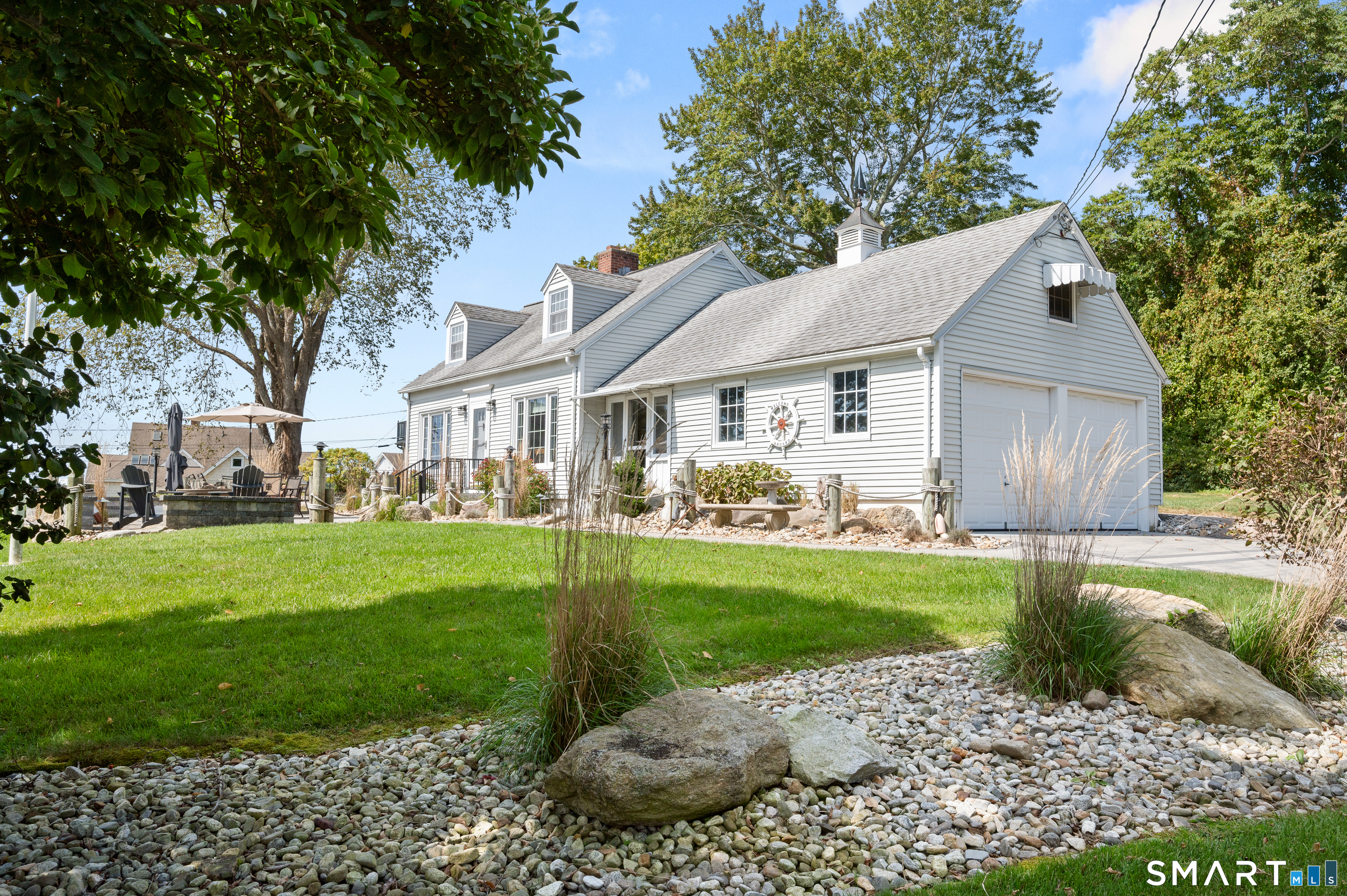 10 Hilltop Road East Lyme CT 06357