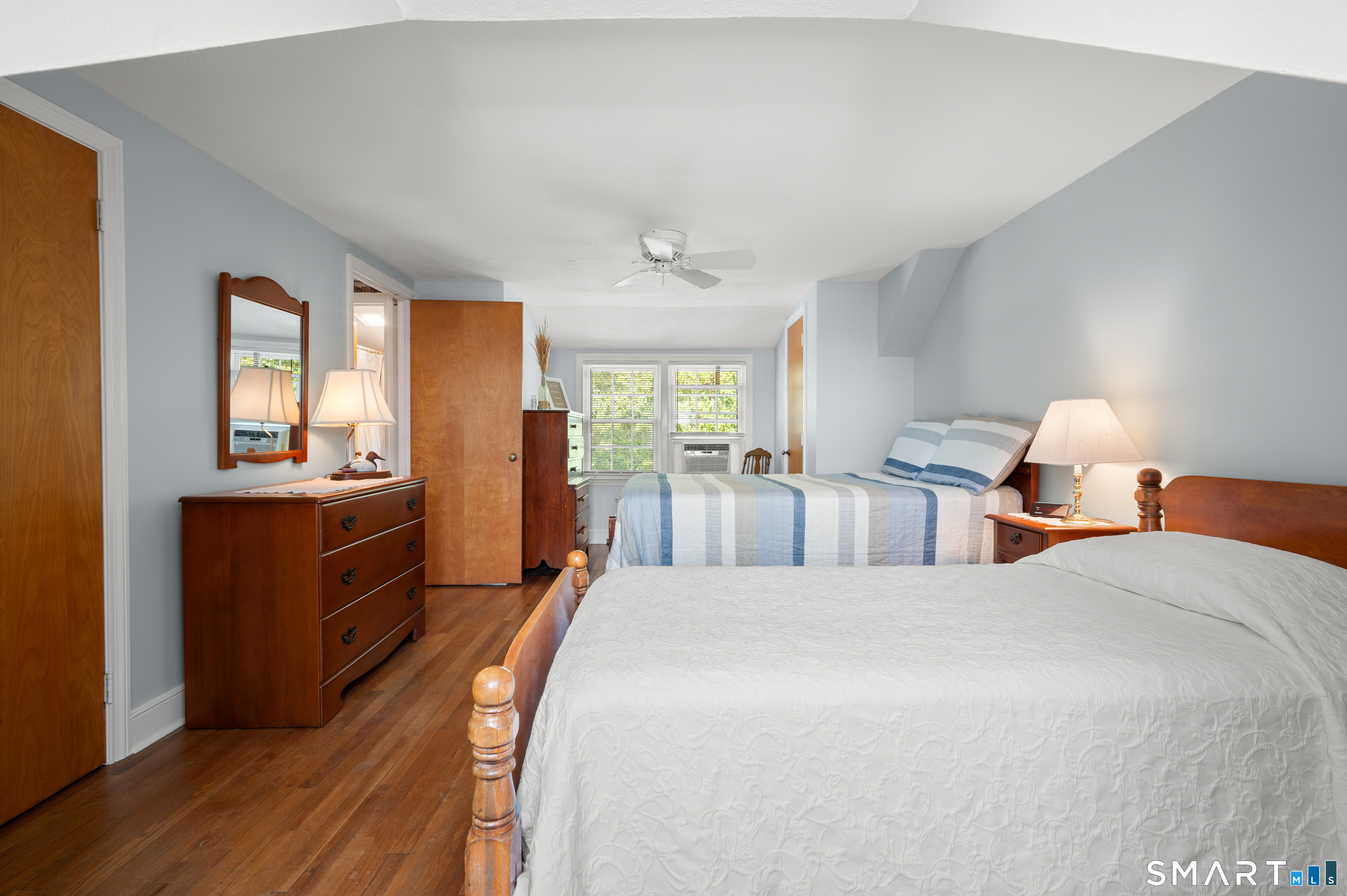 10 Hilltop Road East Lyme CT 06357