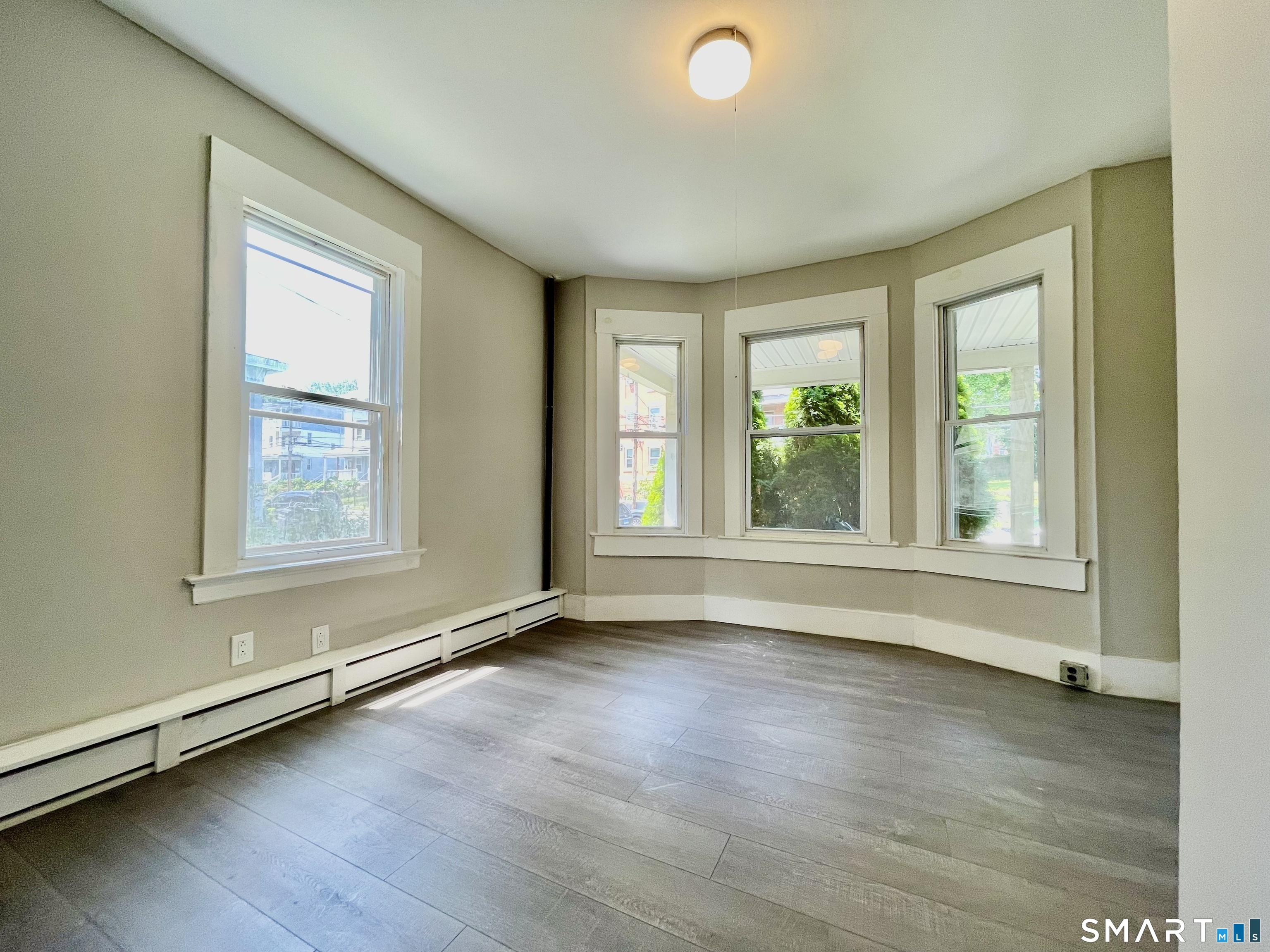 42 Cabot Street Hartford CT 06112