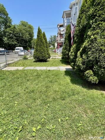 42 Cabot Street Hartford CT 06112