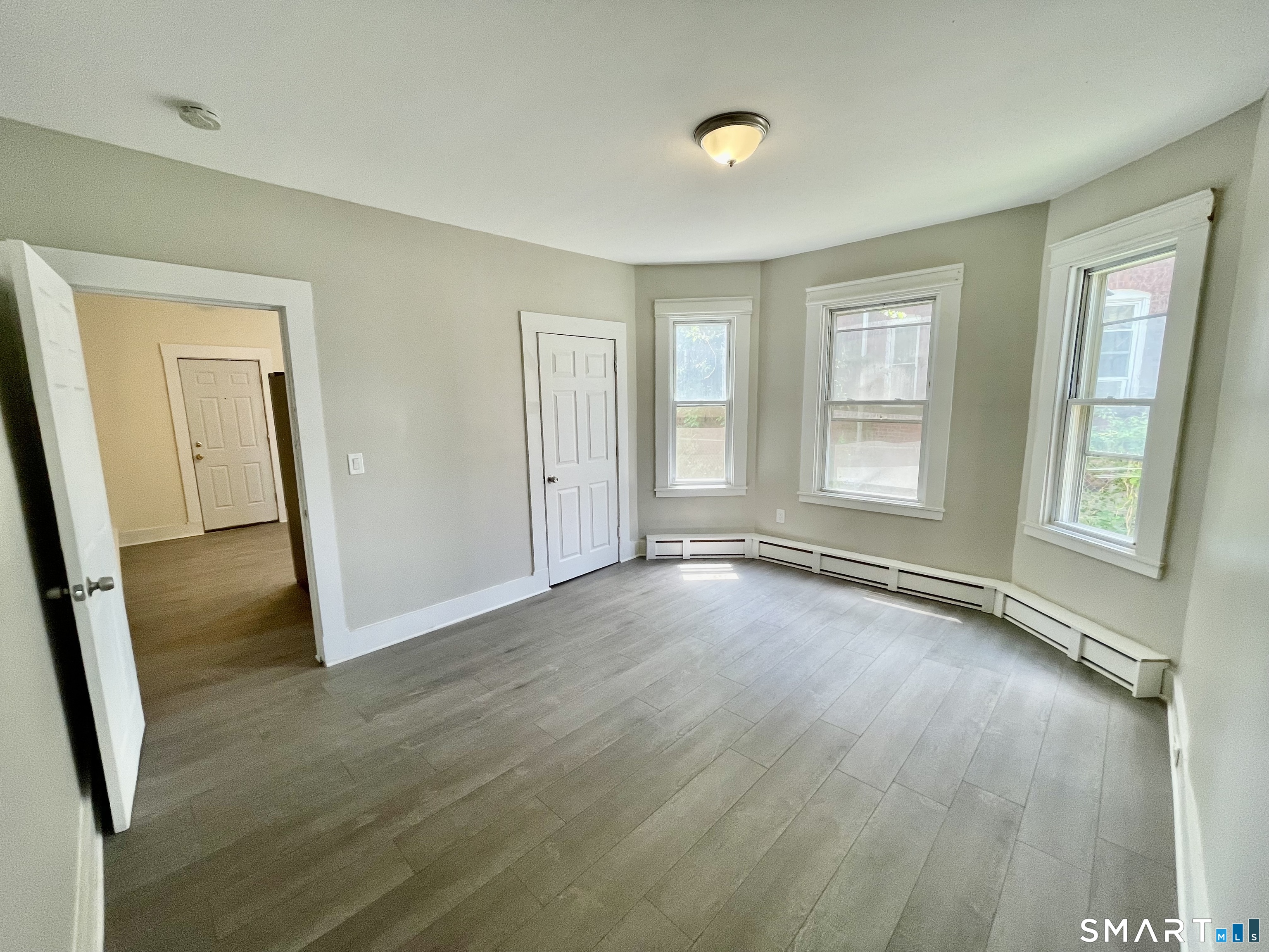 42 Cabot Street Hartford CT 06112