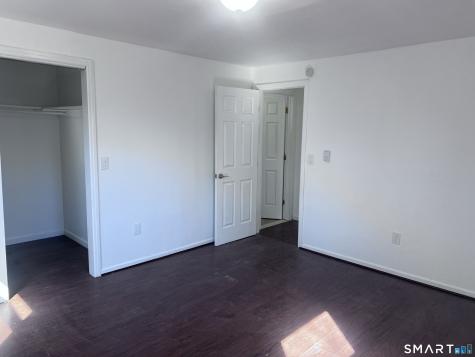 Quinlan Avenue Meriden CT 06451
