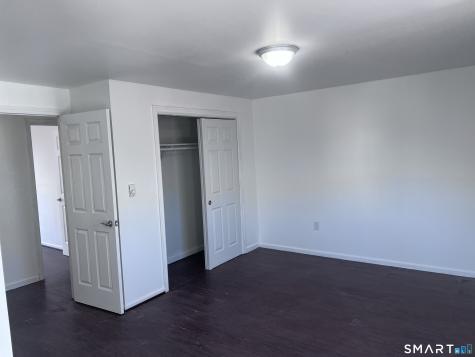 Quinlan Avenue Meriden CT 06451