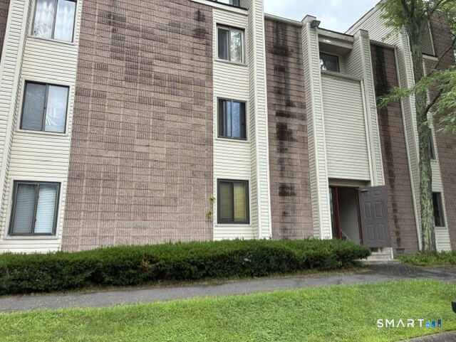 266 Burgundy Hill Lane Middletown CT 06457