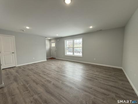 96 Collis Street West Haven CT 06516