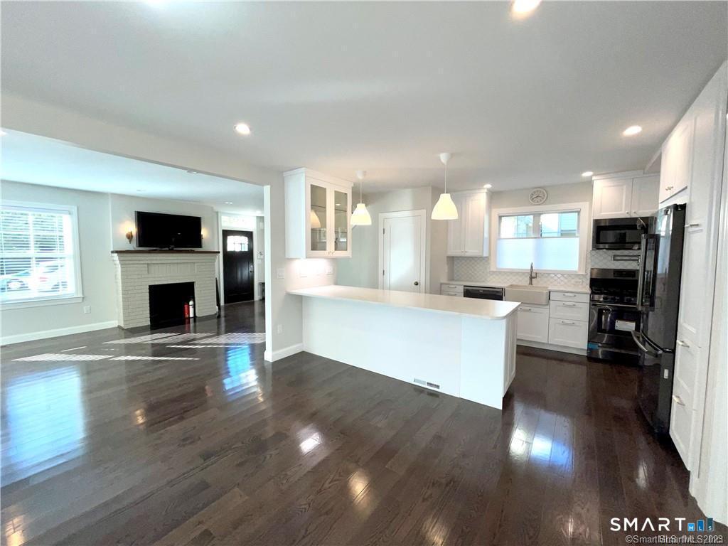 49 Midland Avenue Stamford CT 06906