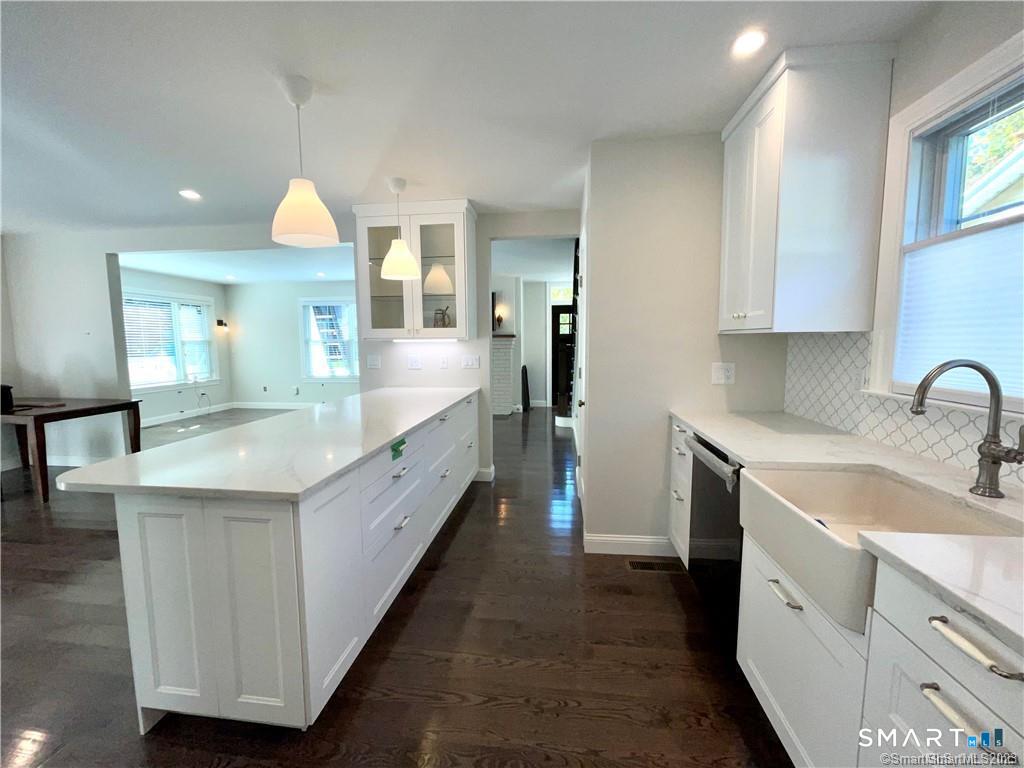 49 Midland Avenue Stamford CT 06906