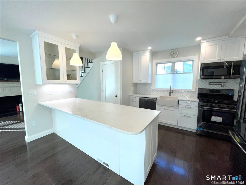 49 Midland Avenue Stamford CT 06906