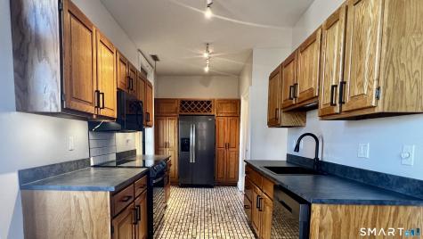 34-36 Charter Oak Place Hartford CT 06106