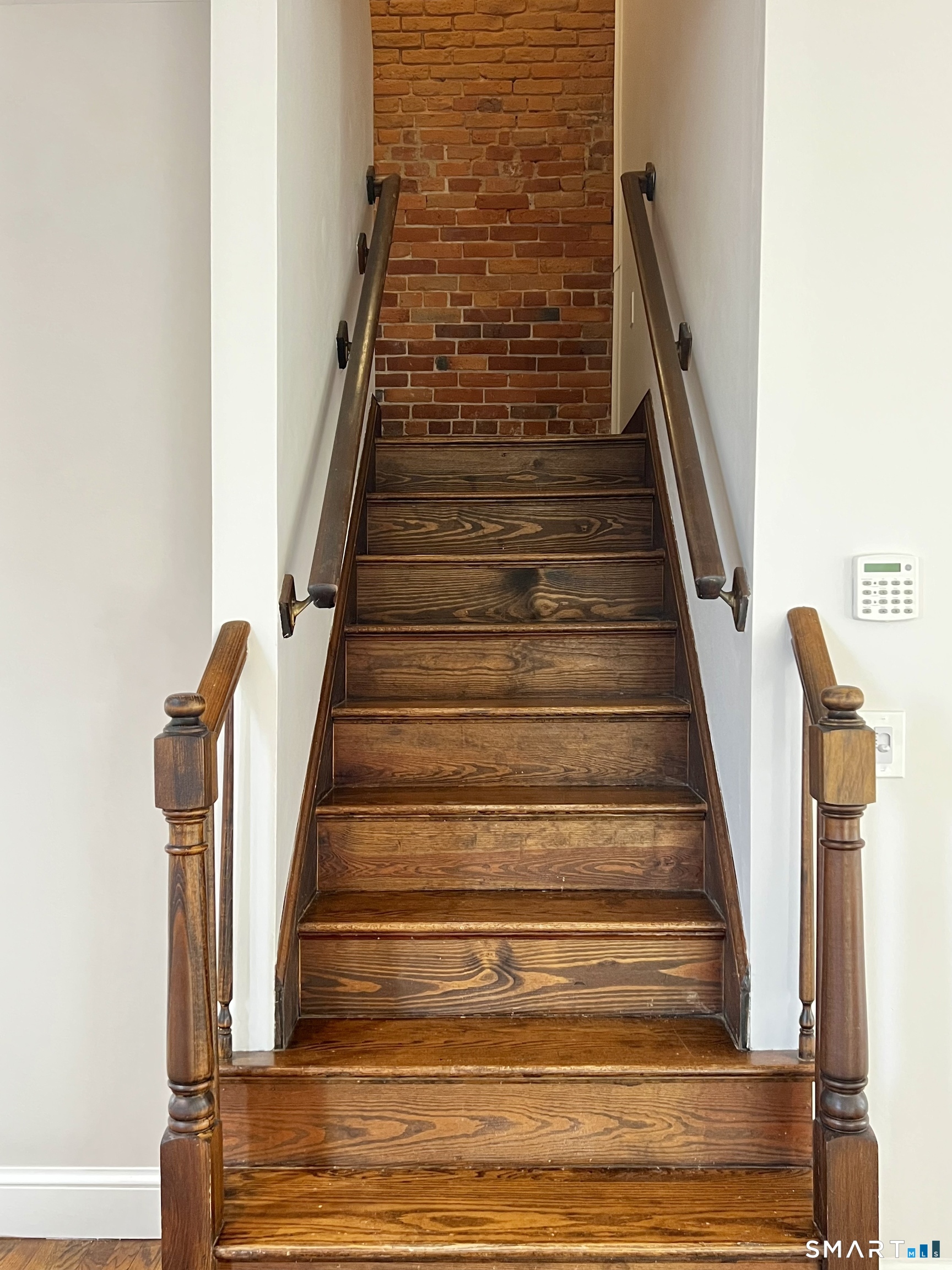 34-36 Charter Oak Place Hartford CT 06106