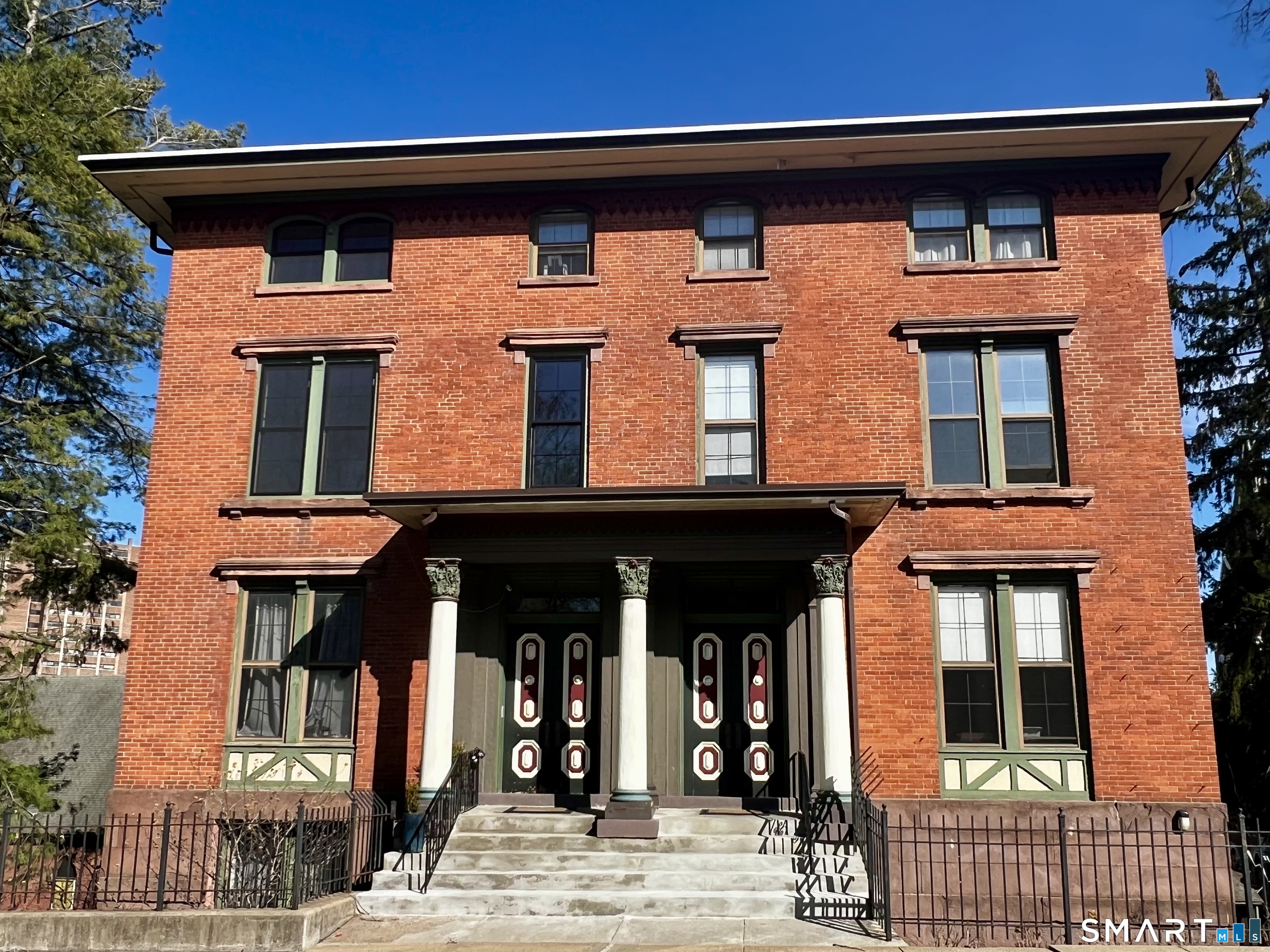 34-36 Charter Oak Place Hartford CT 06106