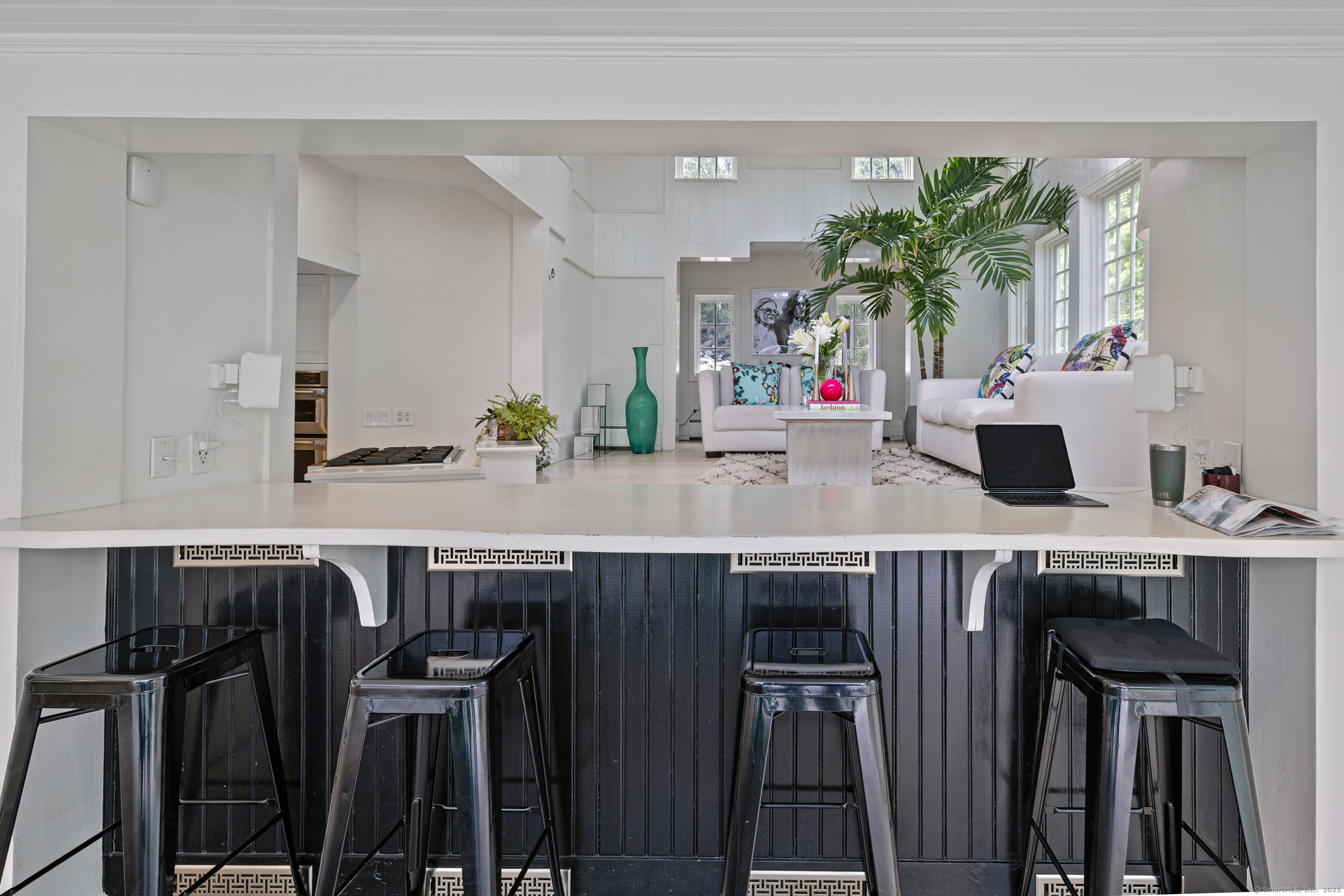 467 Laurel Road New Canaan CT 06840