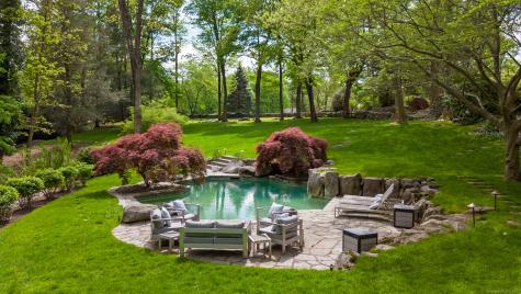 467 Laurel Road New Canaan CT 06840