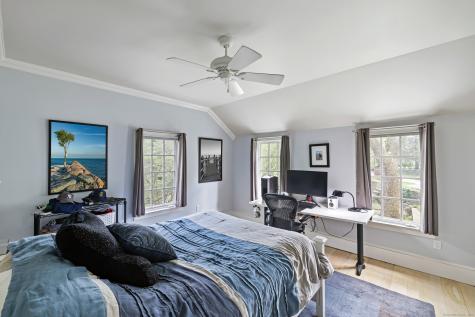 467 Laurel Road New Canaan CT 06840